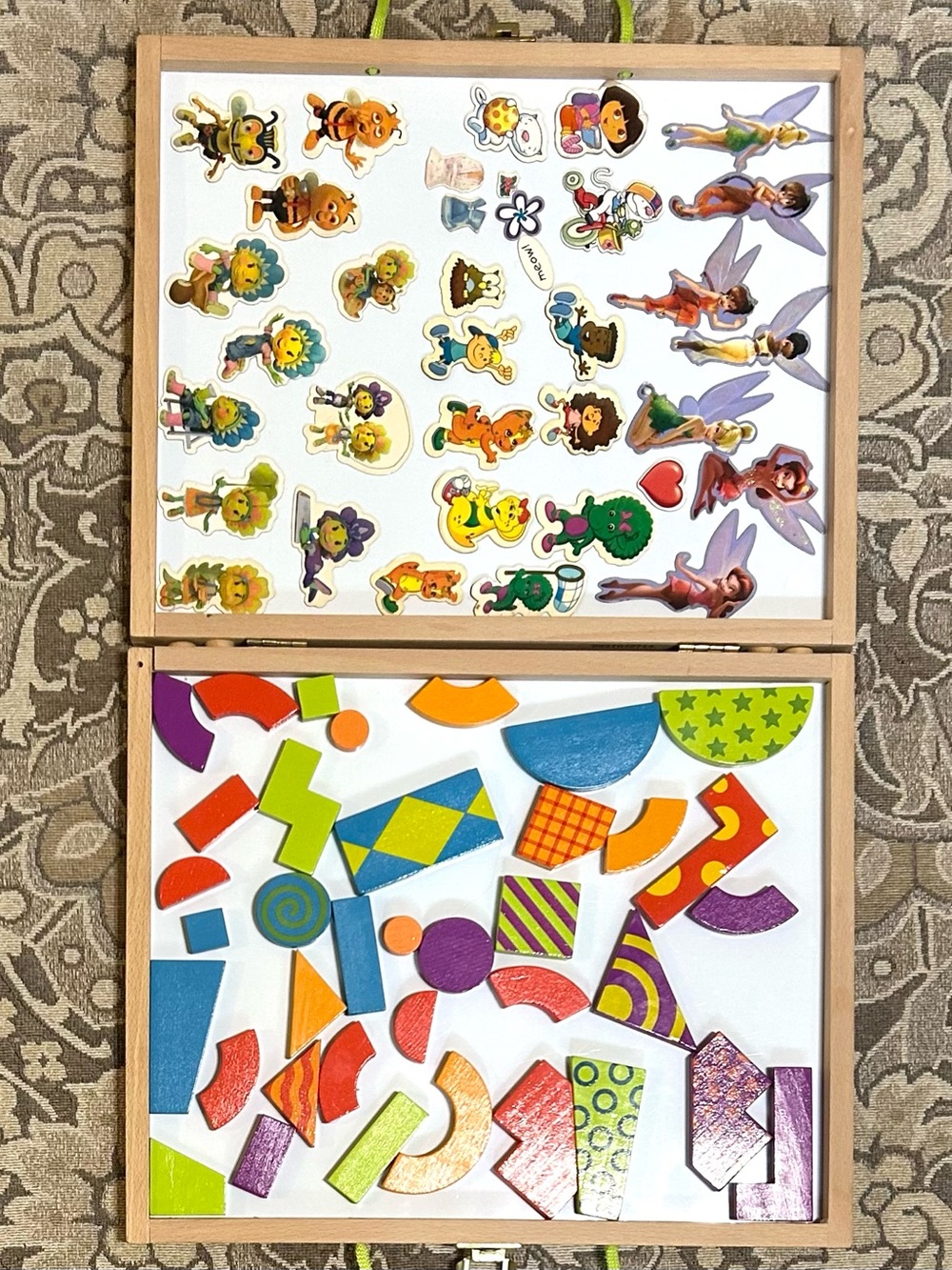 Magnetic Board Case with Vintage 2000’s Kid’s Shows Magnets & Patterned Shapes